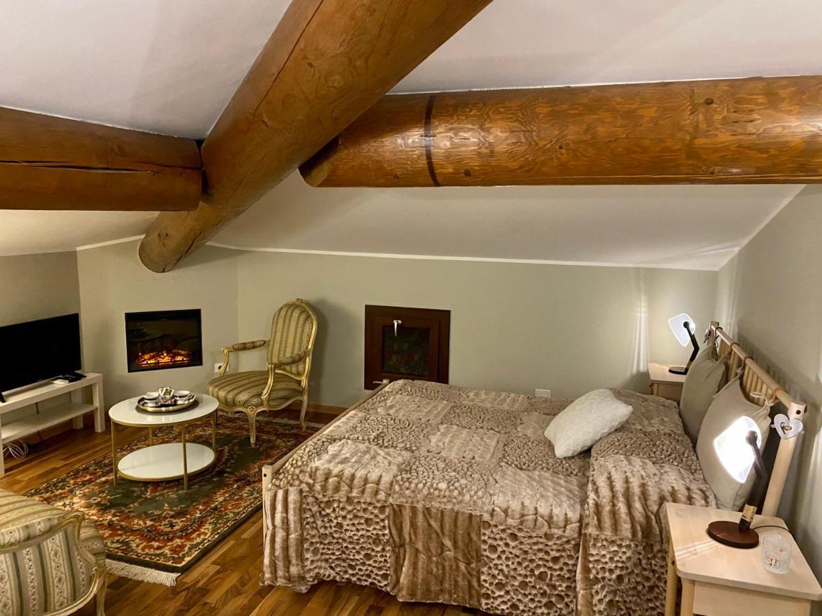 La Casa Di Campagna Sul Garda Puegnago Kültér fotó