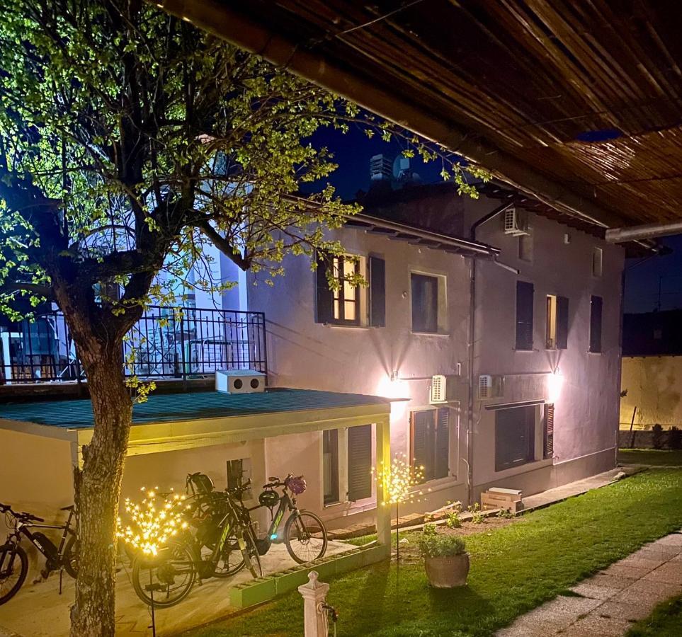 La Casa Di Campagna Sul Garda Puegnago Kültér fotó
